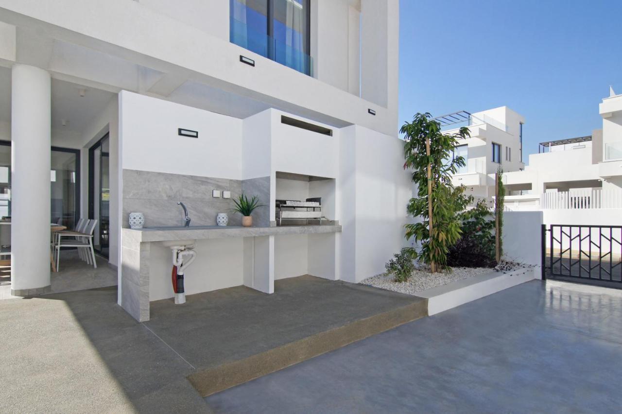 Villa Queen Eleanor Protaras Buitenkant foto