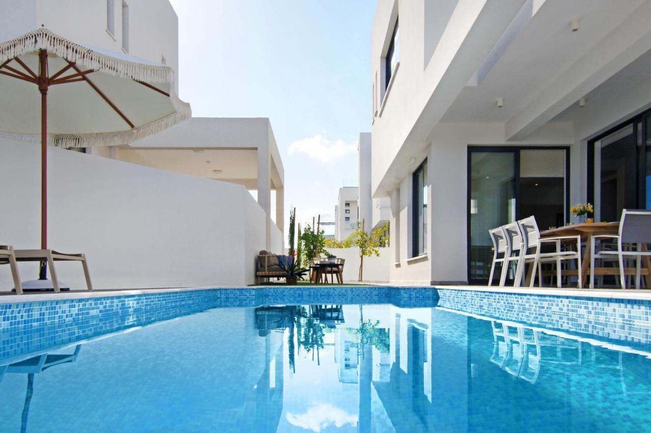 Villa Queen Eleanor Protaras Buitenkant foto